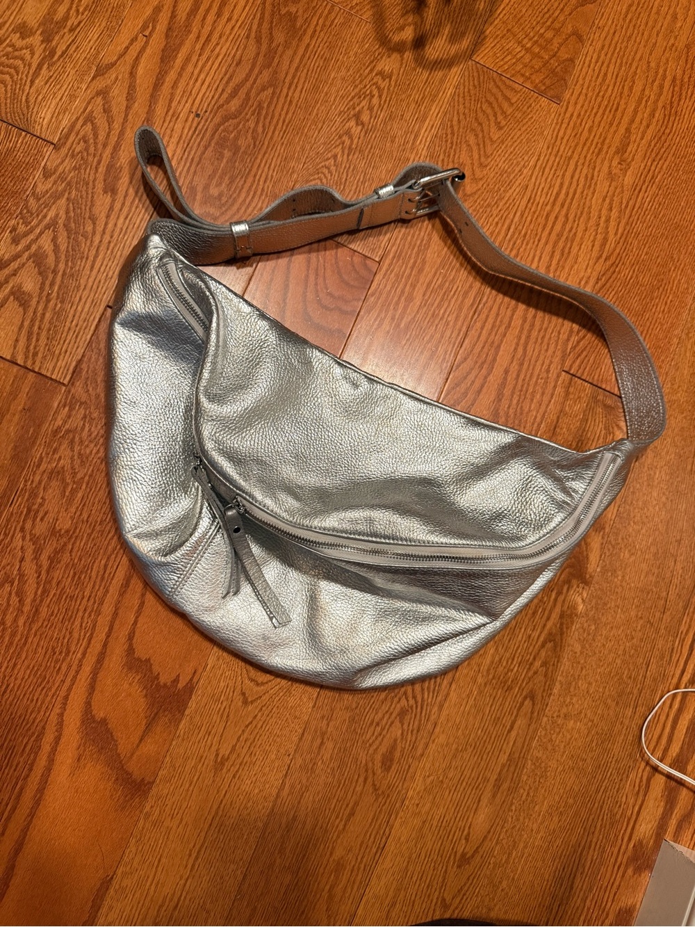 Metallic Silver Leather Shoulder Bag for Women